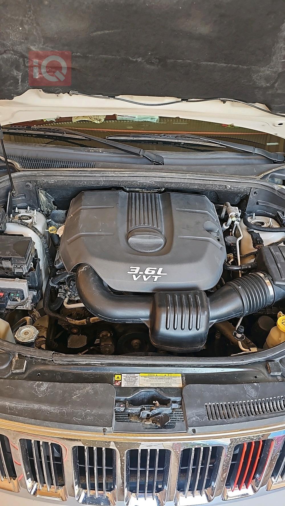 جيب جراند شيروكي